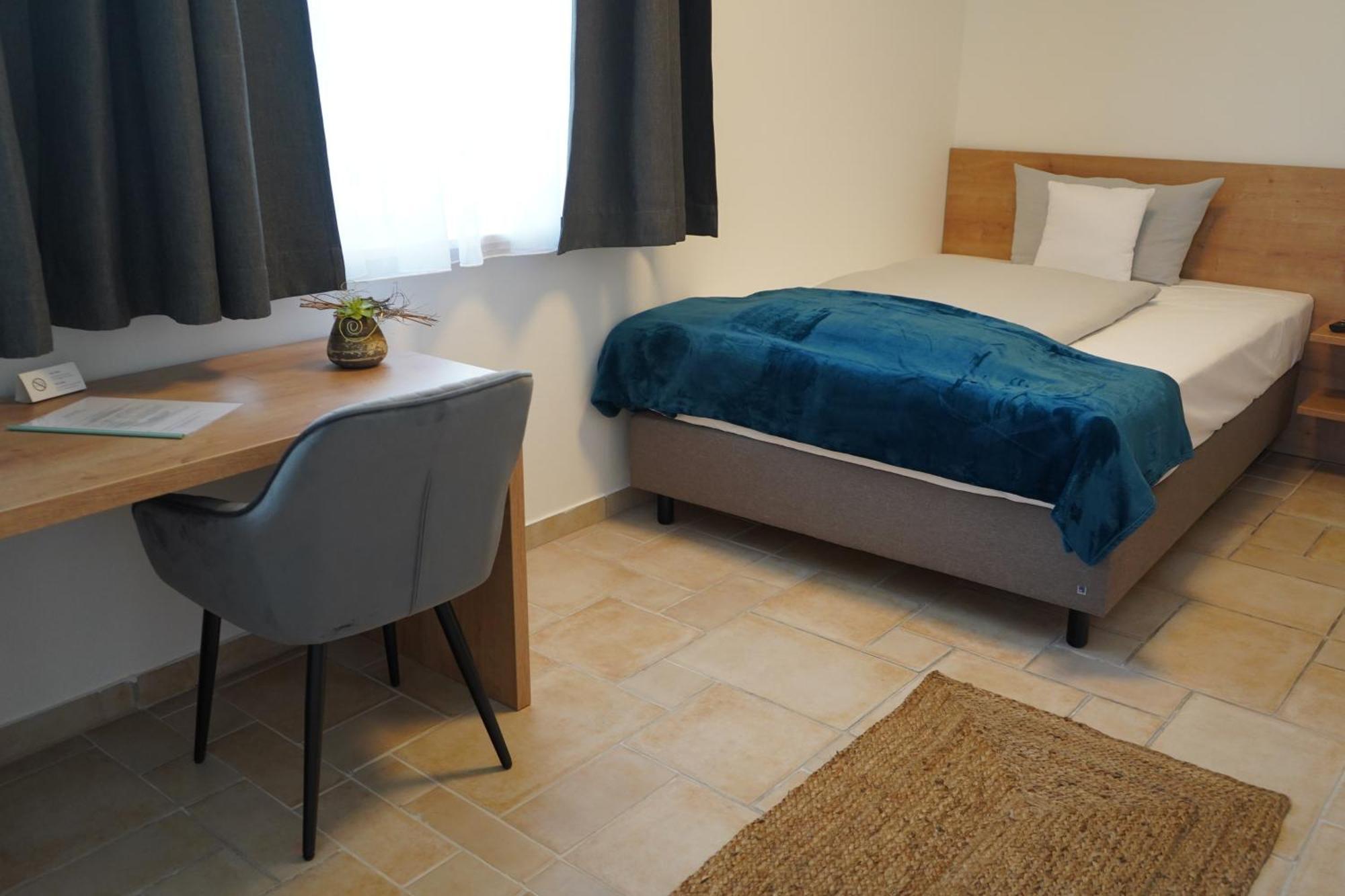 Eco Motel Wallersdorf Exterior photo